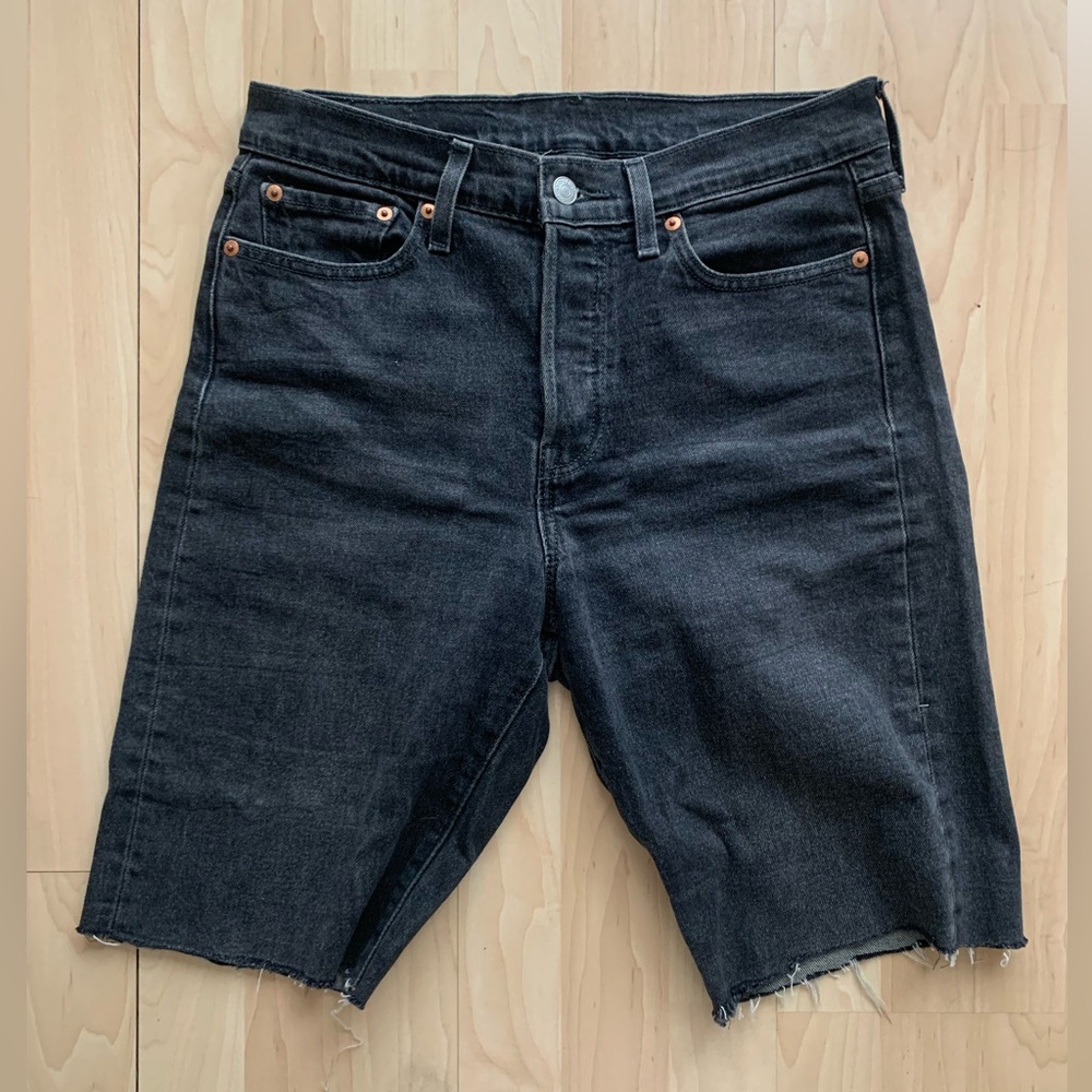 LEVIS WEDGIE CUTOFFS